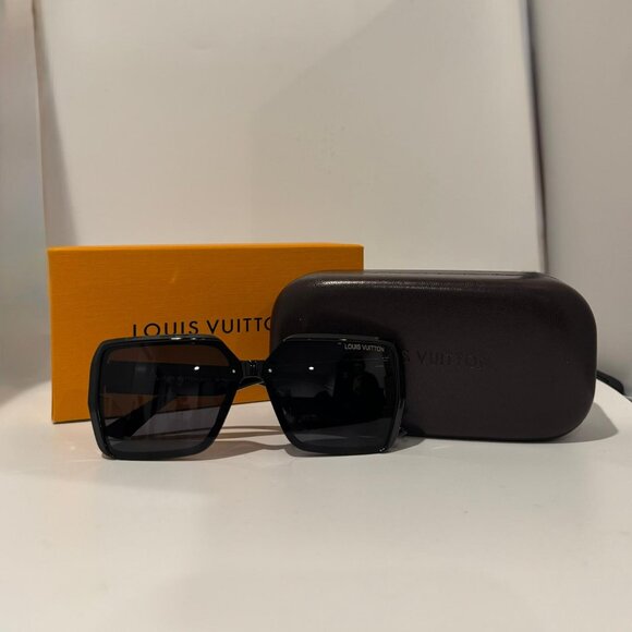 Louis Vuitton Cat Eye Sunglasses - Picture 1 of 3